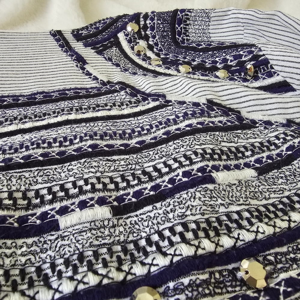 Embroidered Cardigan - Picture 5 of 6